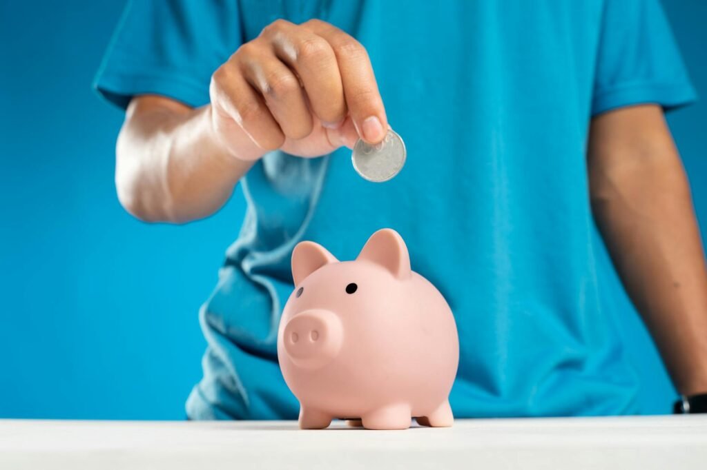 comment investir petit budget 2026 guide débutant épargne