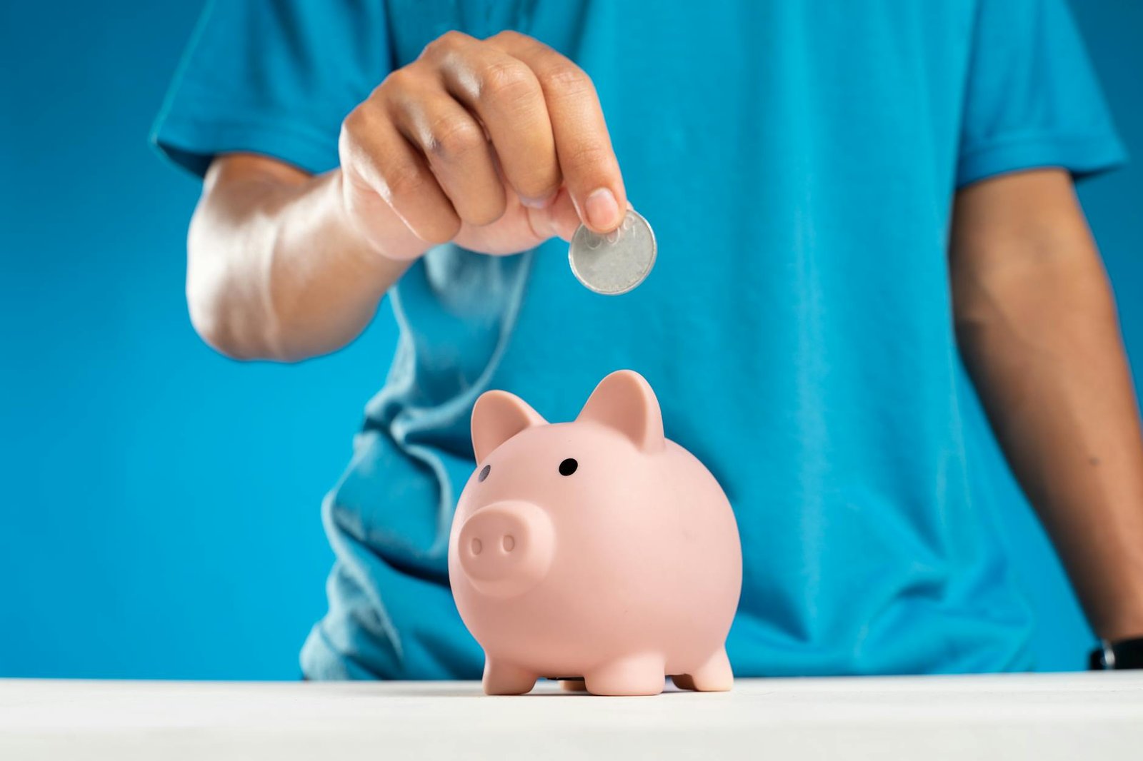 comment investir petit budget 2026 guide débutant épargne